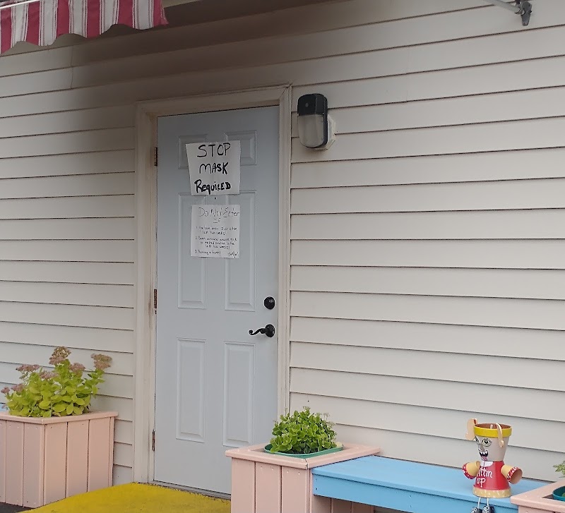 Cuttin Up Salon, beauty salon in Hampton, VA, photo 6 of 10